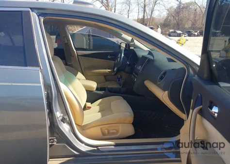 2011 Nissan Maxima 3.5 S z USA, uszkodzony, nr VIN 1N4AA5AP6BC834792